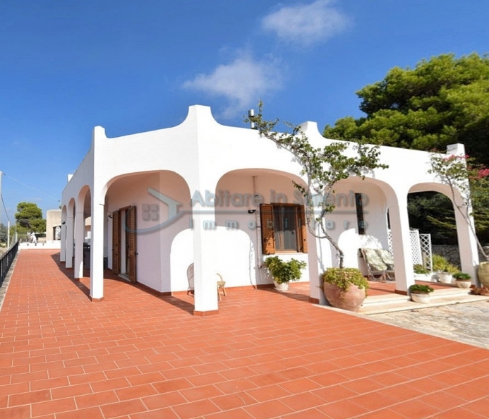 Panoramic Villa On the Leuca Sea