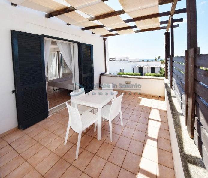 One-Bedroom Apartment – First Floor, Sea View