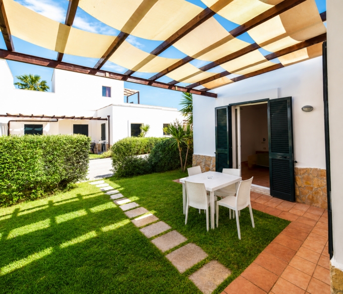 One-Bedroom Timeshare Apartment with Garden