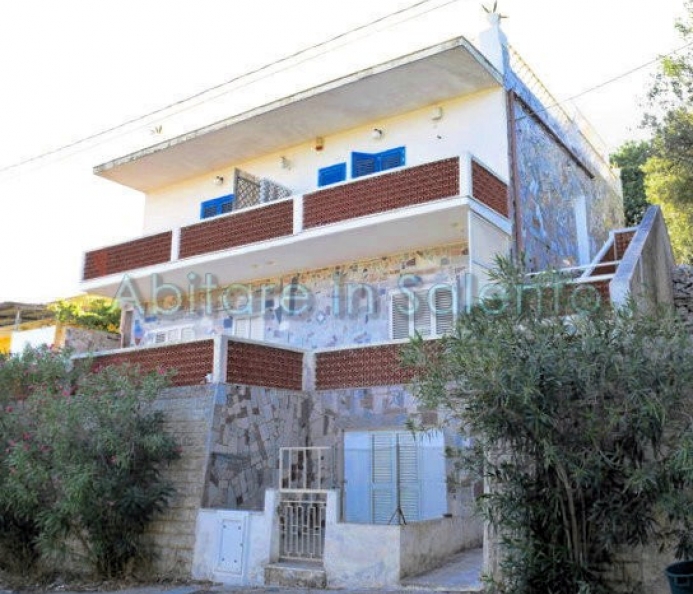 Apartment with Large Sea View Terrace