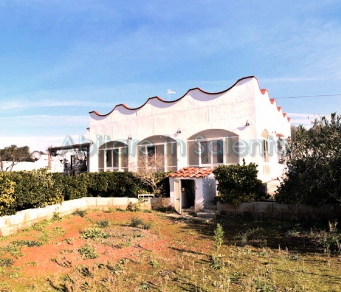 Panoramic Villa with Garden and Sea View.